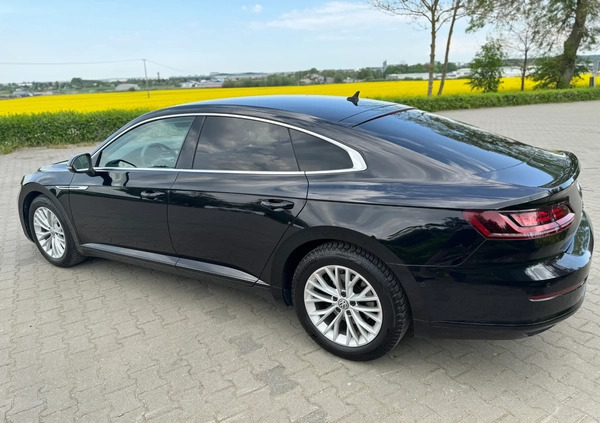 Volkswagen Arteon cena 109999 przebieg: 102700, rok produkcji 2019 z Gdańsk małe 277